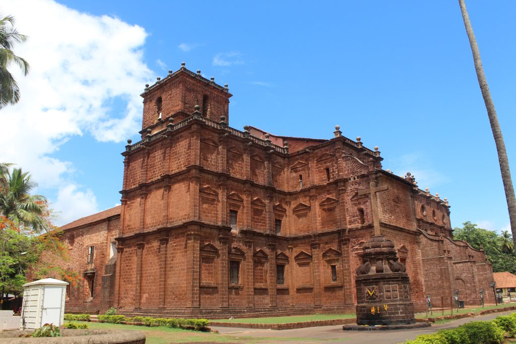 churches of goa