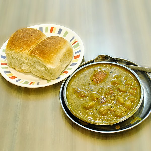 Goan Street Food: Bhaji Pao