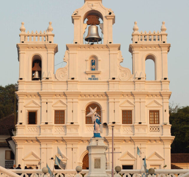 Exploring Goa’s Sacred Churches, Temples, and Mosques